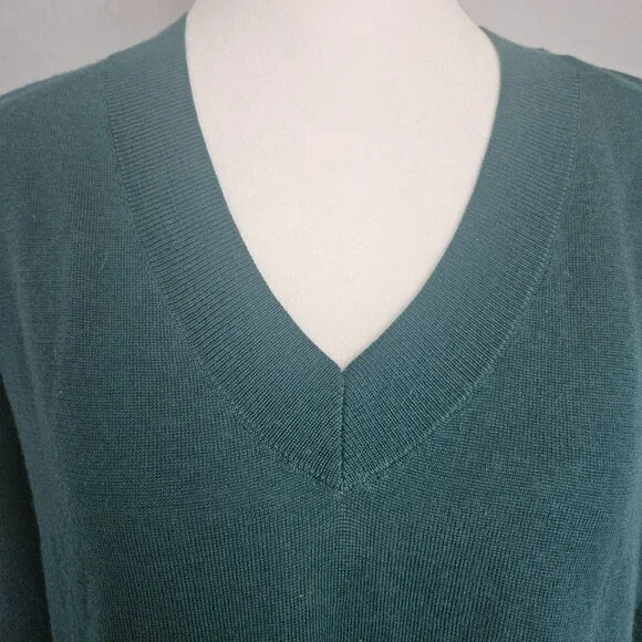 Banana Republic Women's V-Neck Sweater SZ Small 100% Merino Wool Green Preppy - Picture 8 of 14